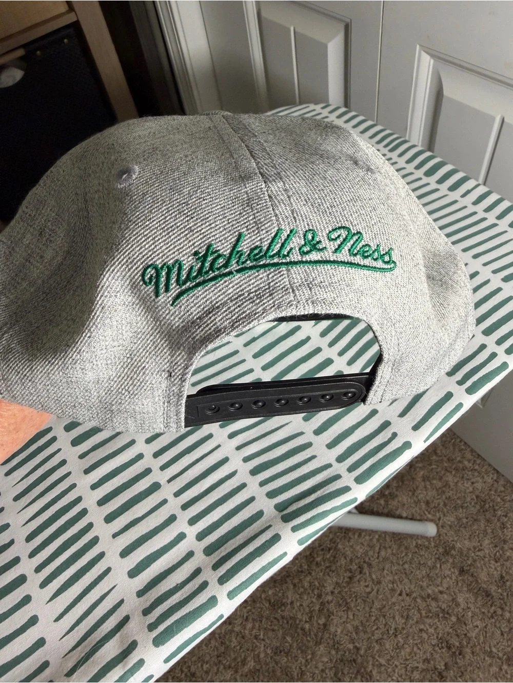 Mitchell & Ness Boston Celtics Gray and Black Snapback Hat